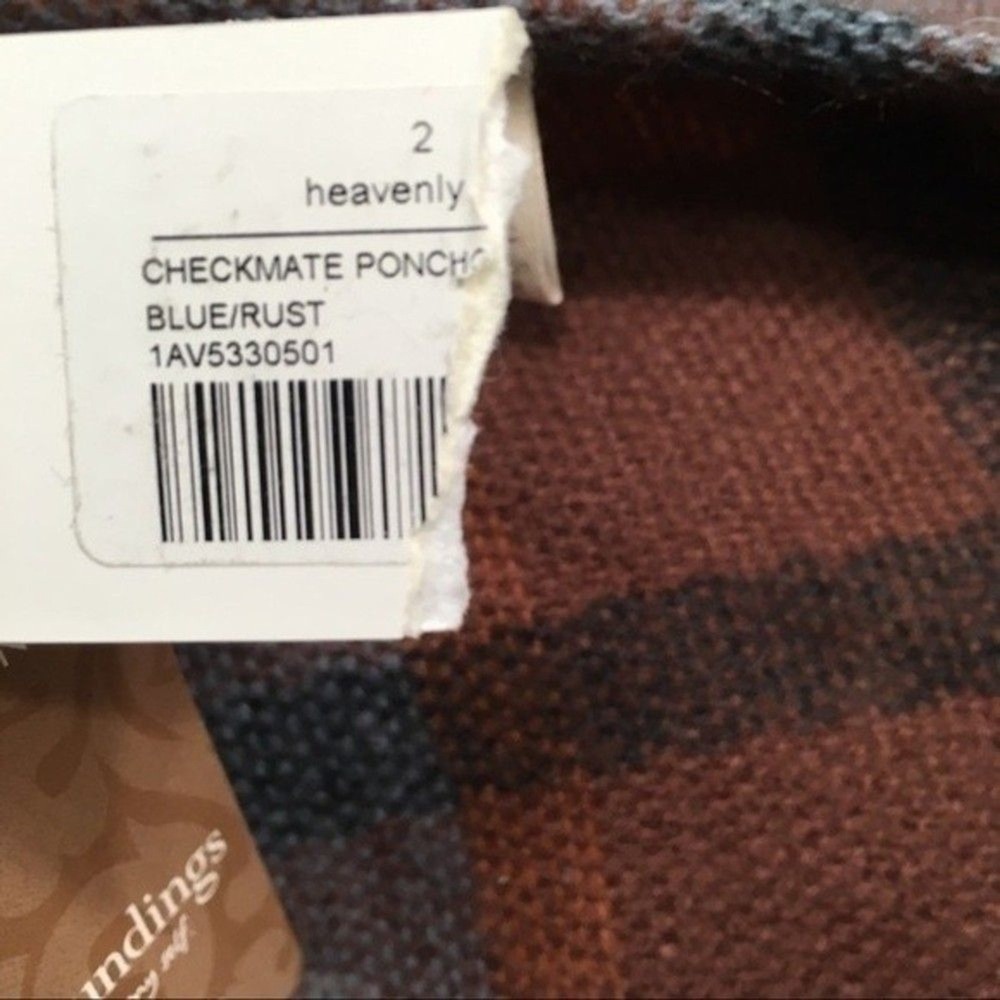 NEW Soft Surrounds Checkmate Poncho Blue Rust Plaid Fringed Wrap One Size - Picture 10 of 11